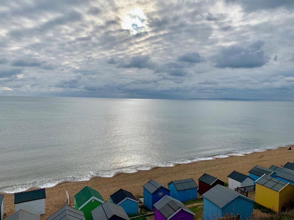 Shorefield Country Park, Where The New Forest Meets The Sea, Passes For All Entertainment Included Milford on Sea Dış mekan fotoğraf