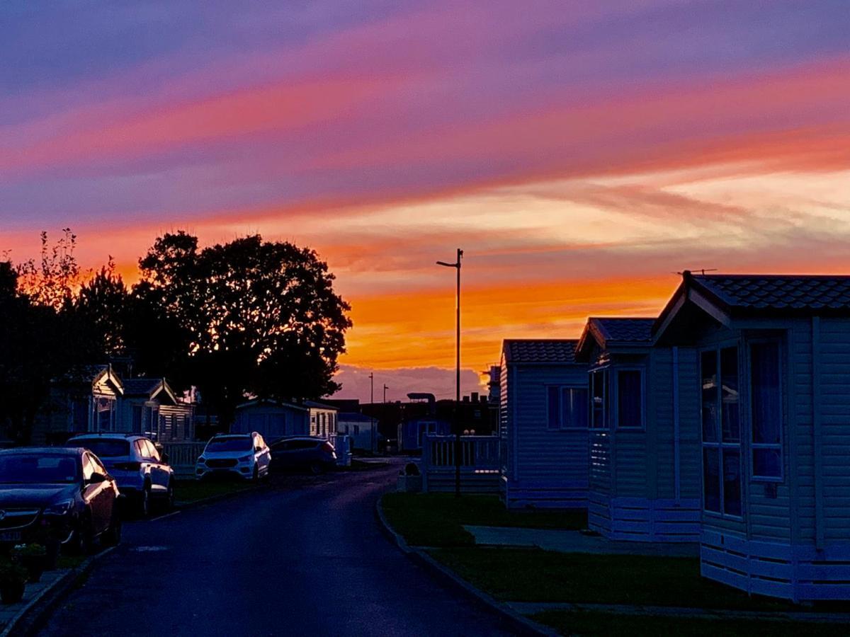 Shorefield Country Park, Where The New Forest Meets The Sea, Passes For All Entertainment Included Milford on Sea Dış mekan fotoğraf